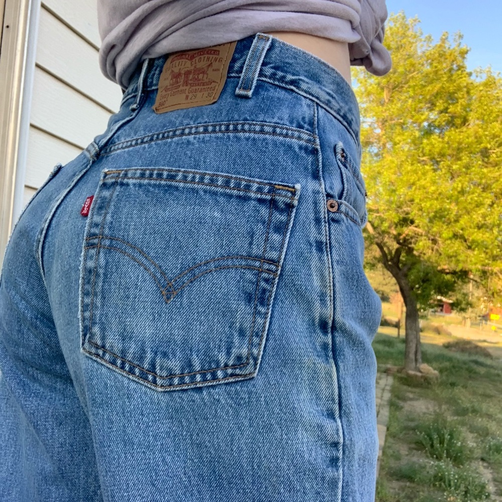 🐝AMAZING 90s VTG 560 LEVIS🐝